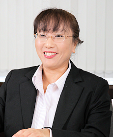 大坂氏