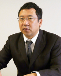 吉羽氏