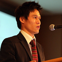 飯田 洋氏