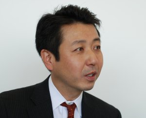 関根俊夫氏