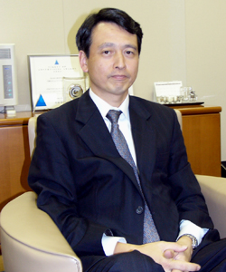 束原氏写真