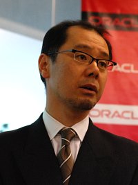 oracle01.jpg