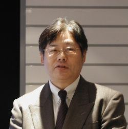emc01.jpg