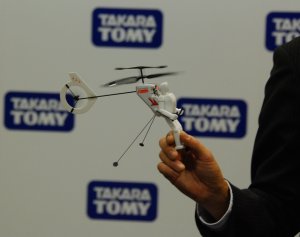 takaratomy04.jpg