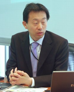 榎本氏写真