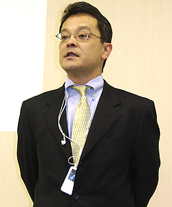 矢野氏写真