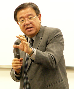 村井教授写真