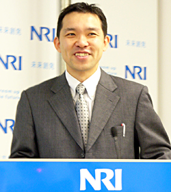 塩崎氏写真