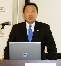 吉川氏写真