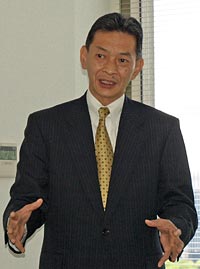 ニクサン カントリーマネージャ 伊藤一彦氏